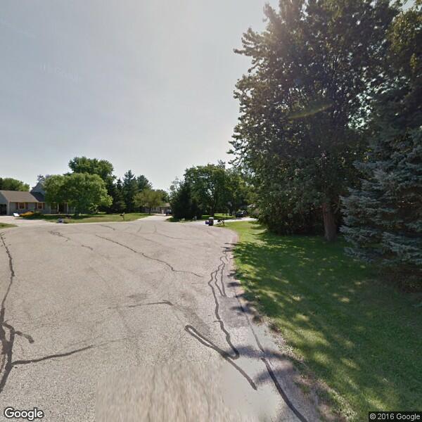 2024 Lawn Care Cost Calculator Waukesha, Wisconsin Manta