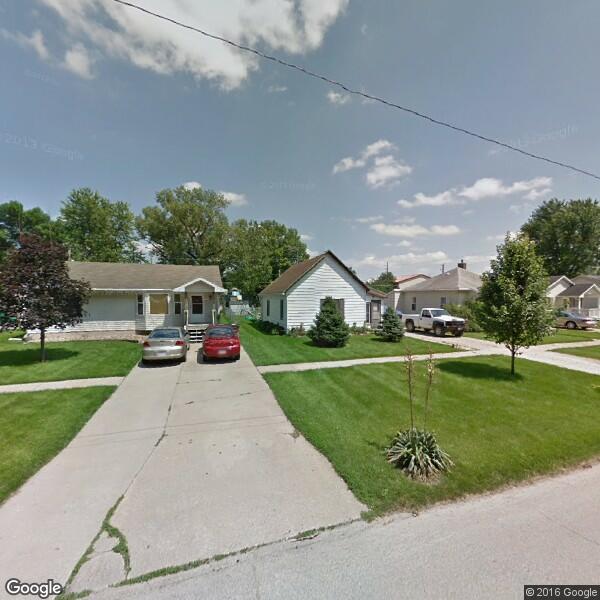 2024 Garage Door Repair Cost Calculator West Des Moines, Iowa Manta